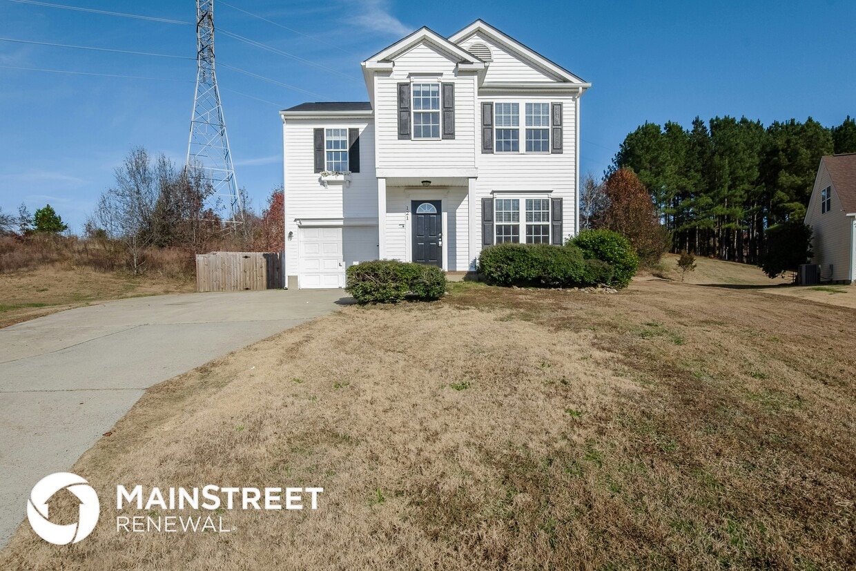 Foto principal - 121 N Tanninger Rd