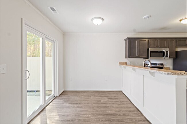 Foto del edificio - Welcome to Boyington Place!