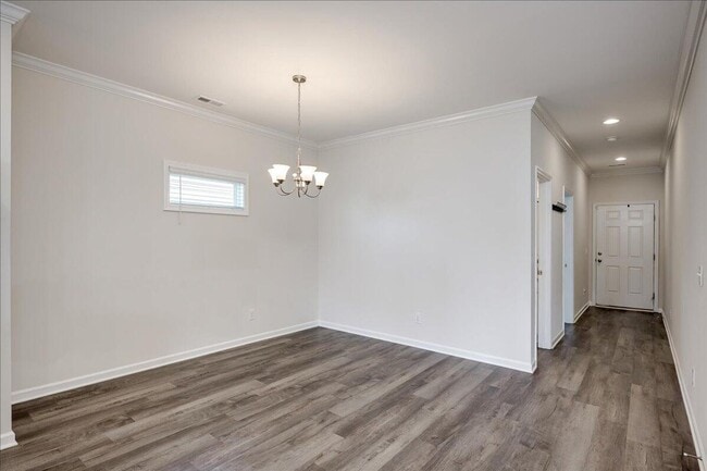 Foto del edificio - Home For Rent - 4050 Thinbleberry Drive Gr...