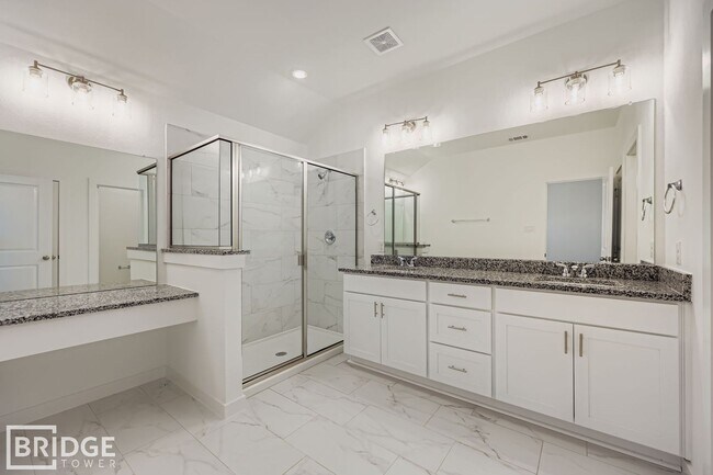 Building Photo - 8109 Sawyer Dr