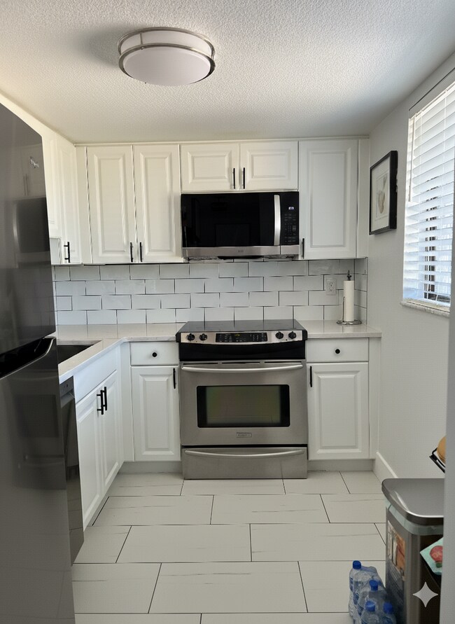 Foto del edificio - 5310 26th St W