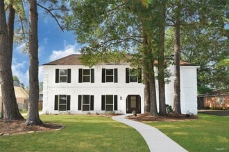 Building Photo - 7707 12 Fairway Ln