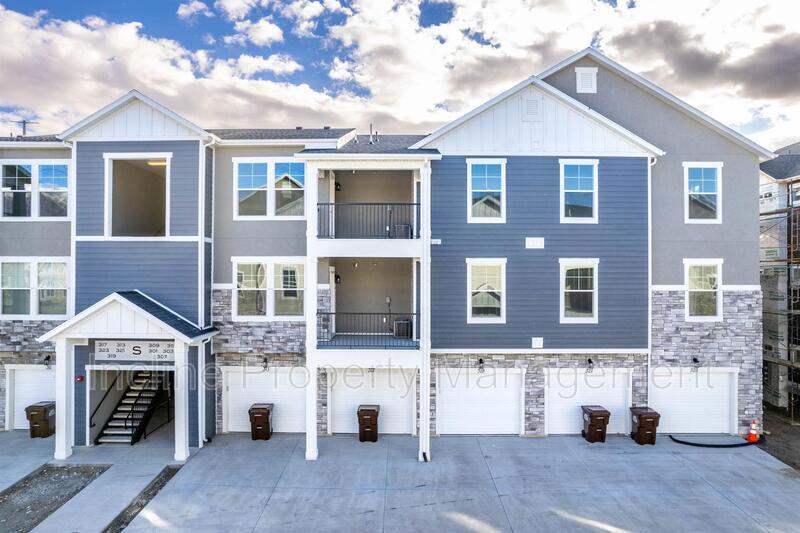 Primary Photo - 318 W 410 N St