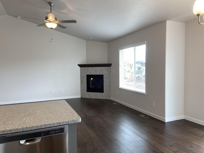 Building Photo - 6937 Grassy Range Dr