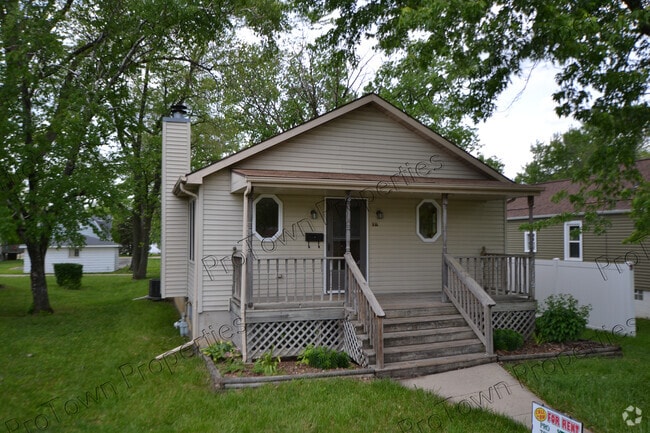 Building Photo - 619 Hays St