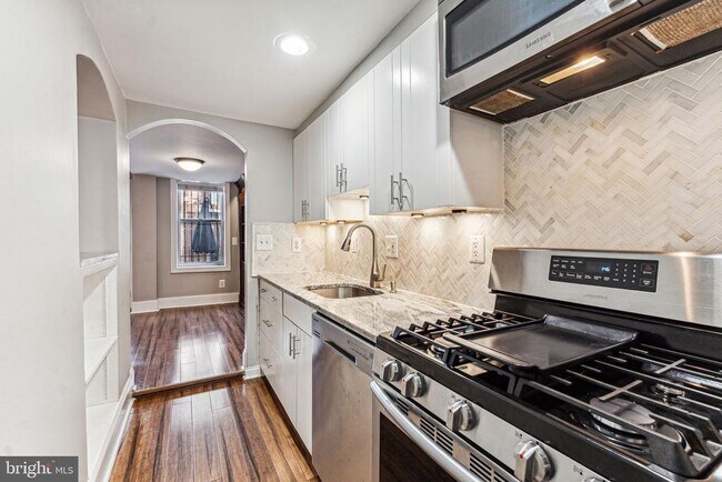 Foto del edificio - 1747 18th St NW