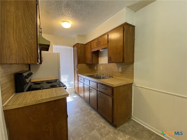 Foto del edificio - 1105 Parmer Ave