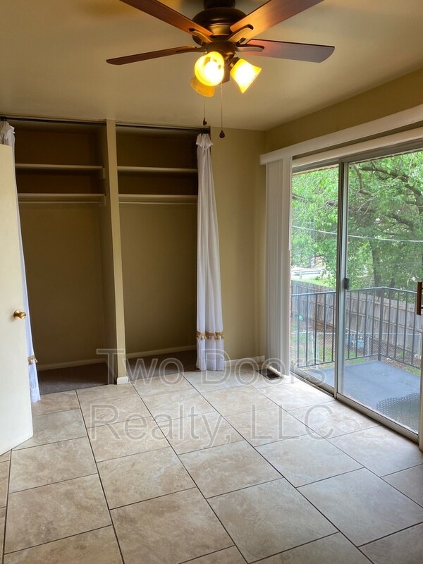 Foto del edificio - 5630 N Meridian Ave