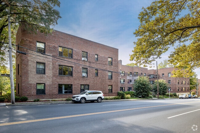 The Russell House South