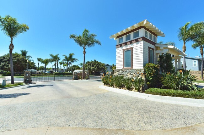 Foto del edificio - 3 BR + Office + Loft - WATERS END EXECUTIV...