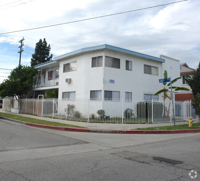 Foto del edificio - 5905 Whitnall Hwy