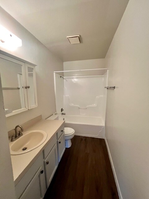 Foto del edificio - 920 N Leverett Ave