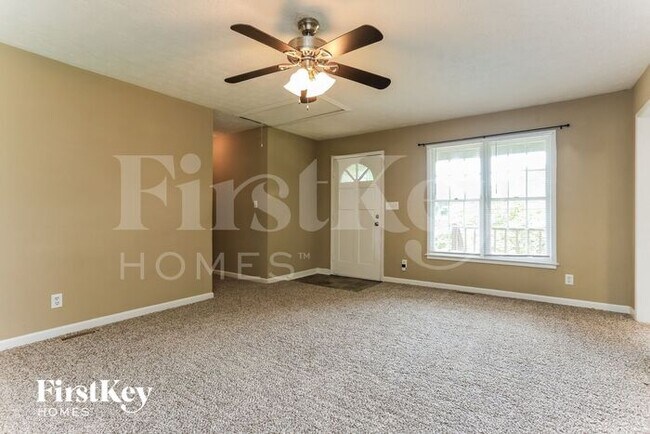 Foto del edificio - 1195 Springs Dr