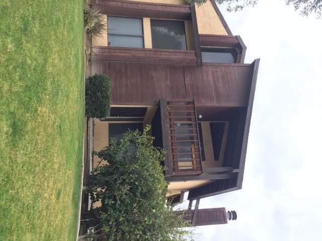 Foto del edificio - Beautiful 2 Bedroom Townhouse in Bakersfield!