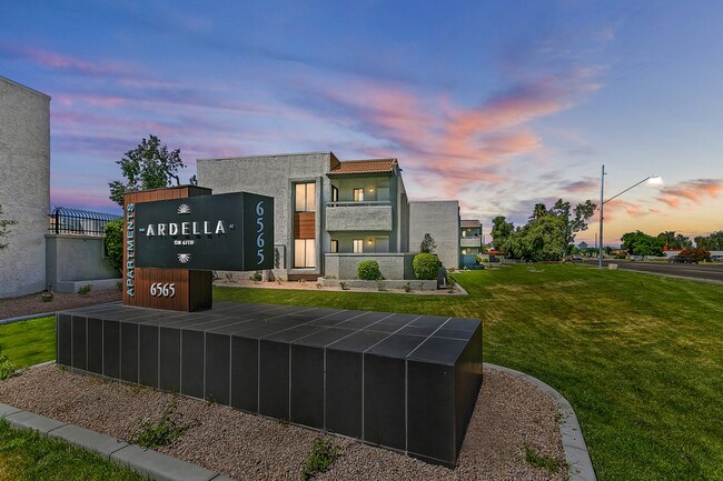 Building Photo - Ardella on 67th