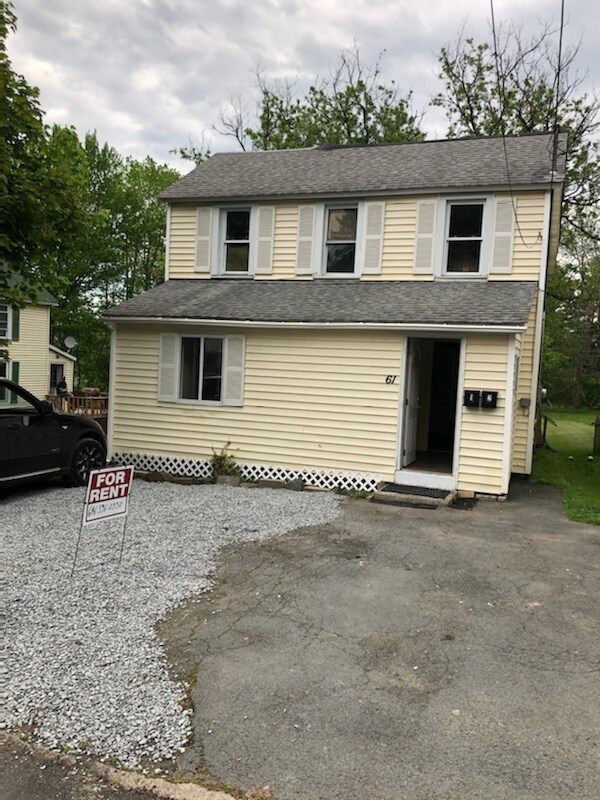 61 Spring St Unit 2F, Monticello, NY 12701 Room for Rent in