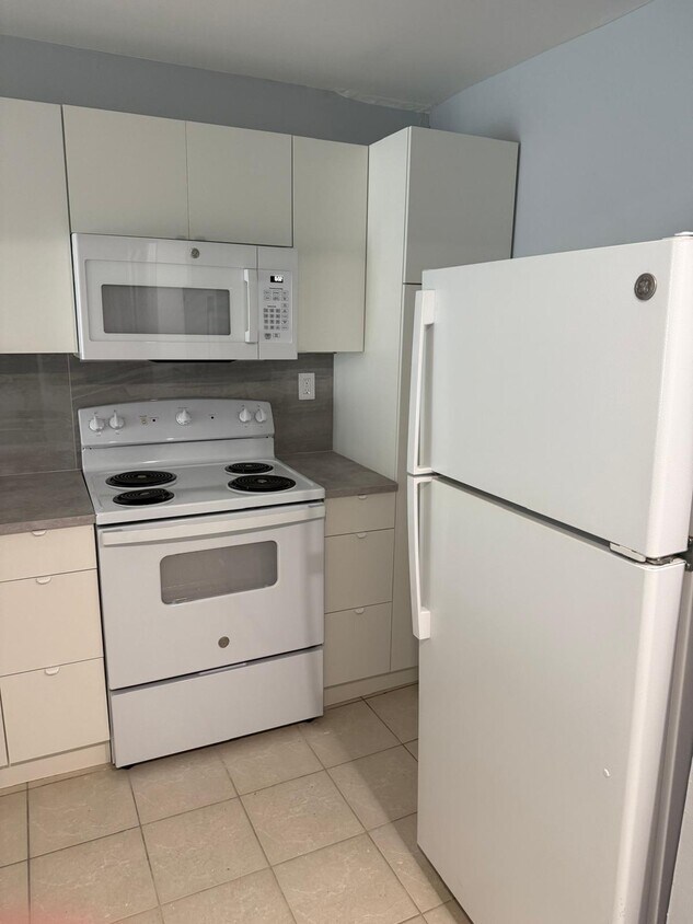 Photo - 16465 NE 22nd Ave (Miami, FL)