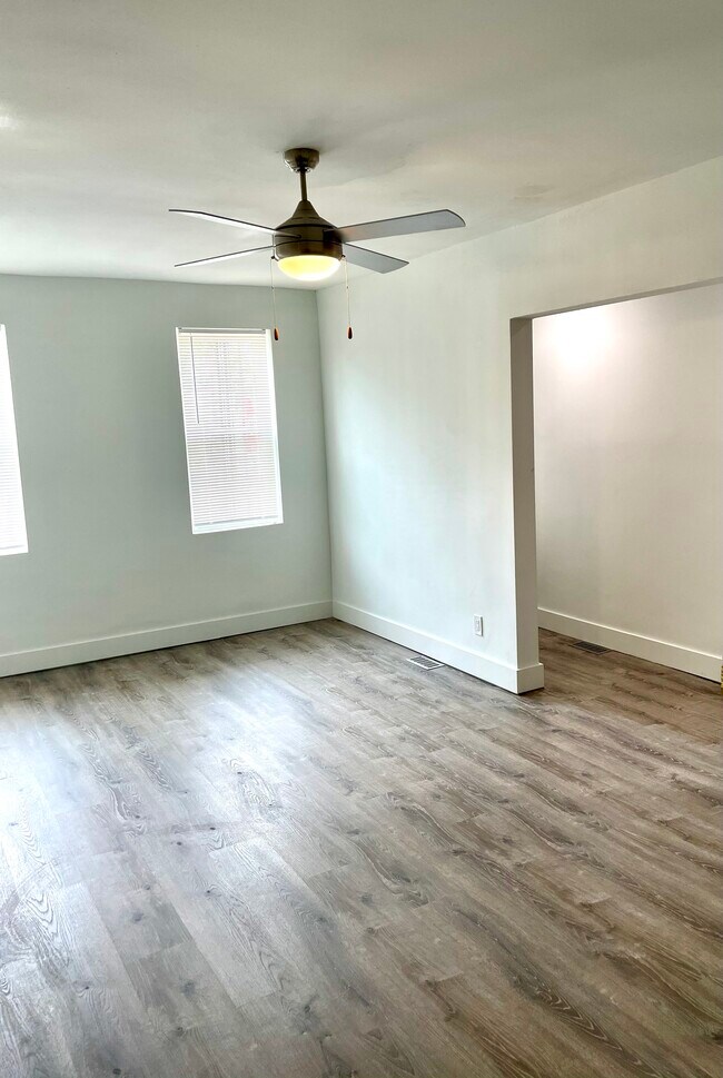 Living Room - 303 Jones Ave
