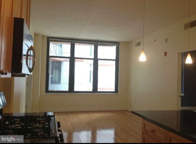 Foto del edificio - 2120 Vermont Ave NW