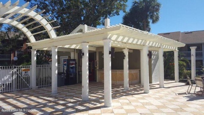 Foto del edificio - 225 S Tropical Trail