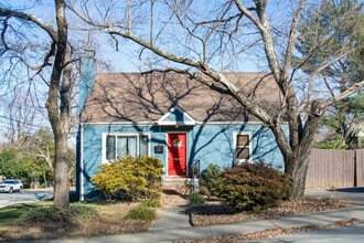 Building Photo - 801 Calhoun St