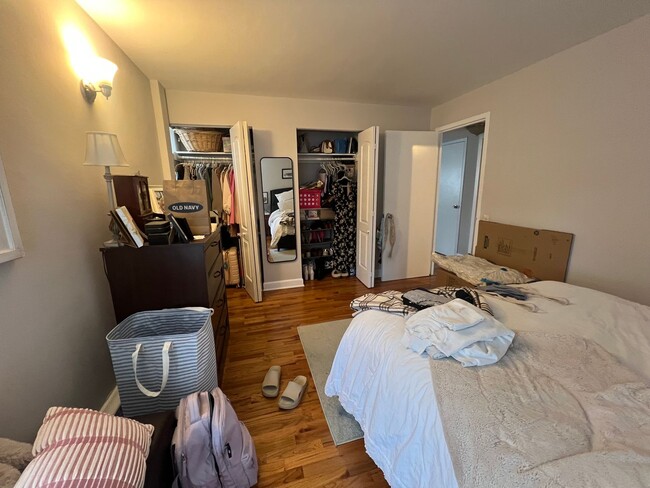 Foto del edificio - Ravenswood Renovated 1 Bedroom