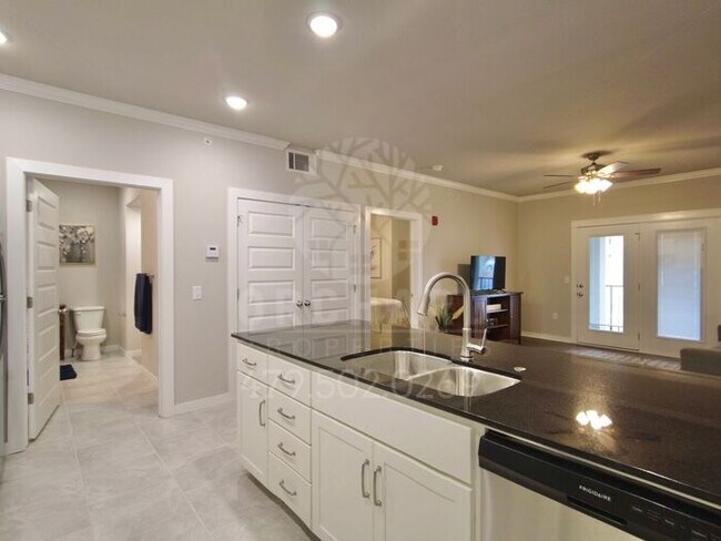 Building Photo - 1/1 Flat | Endura Park- New Apartments in ...