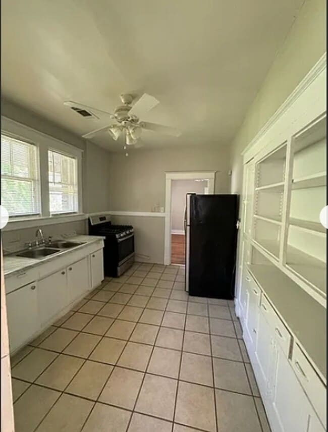 Building Photo - 1931 Mignon Ave