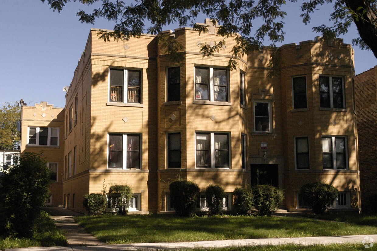 Foto del edificio - 4404-4410 W Altgeld St