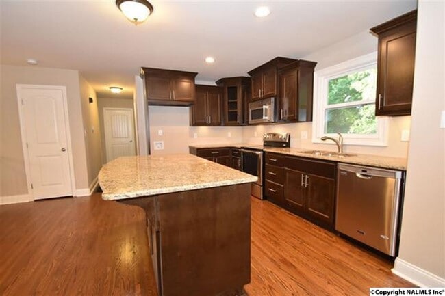 Building Photo - 6605 Foxhall Lane