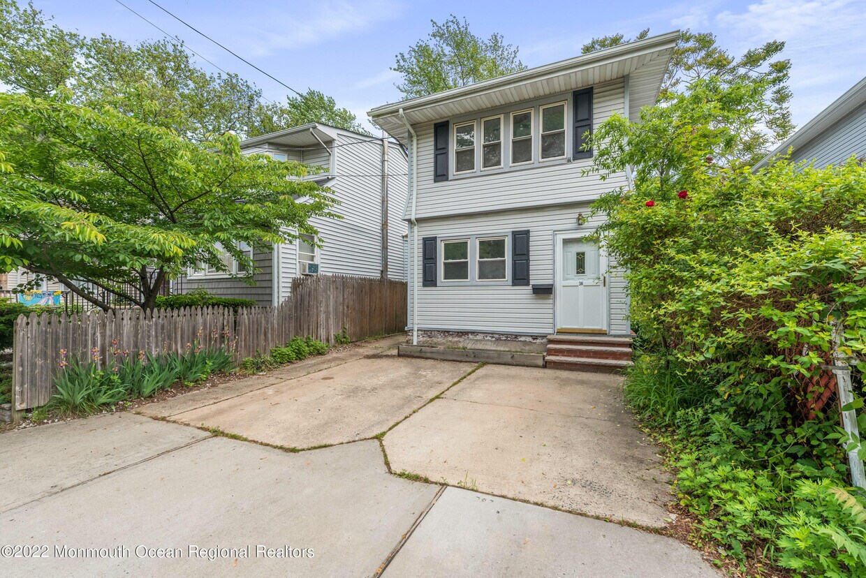 Primary Photo - 36 Morningside Ave