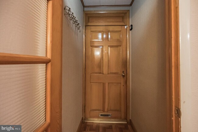 Foto del edificio - 2438 S Rosewood St
