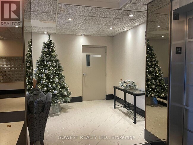 Photo du bâtiment - 1320 Mississauga Vly Blvd