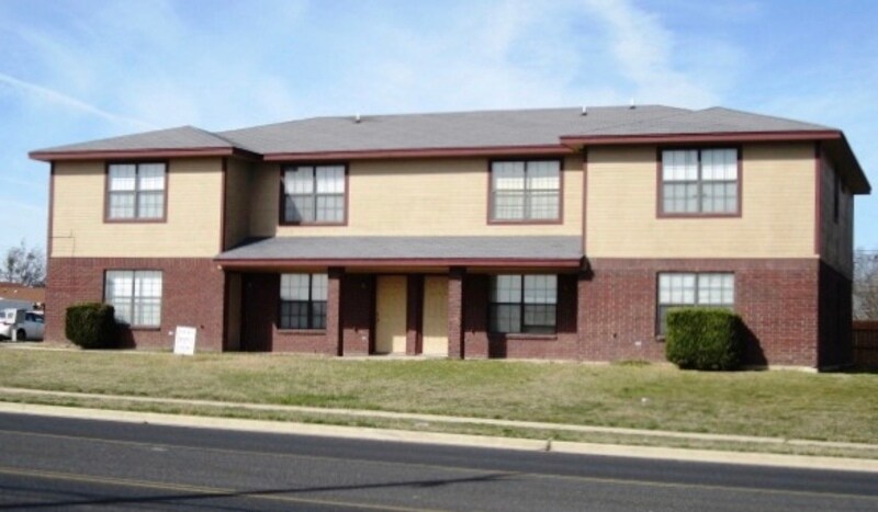Primary Photo - 901 Clairidge Ave