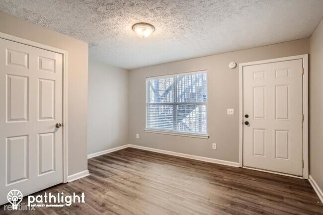Foto del edificio - 3 br, 2 bath House - 6330 Akins Way UNIT