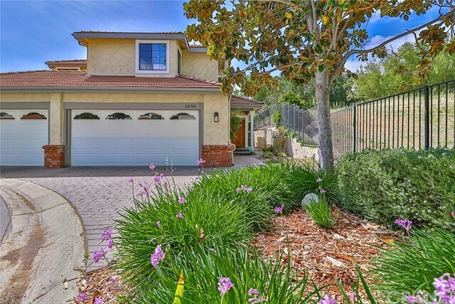 Primary Photo - 29751 Strawberry Hill Dr