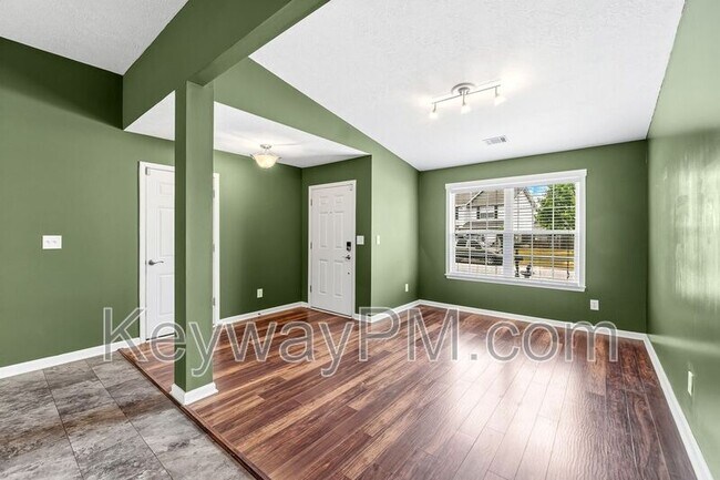 Foto del edificio - 3124 St Charles Ave