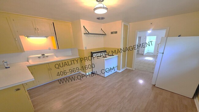 Building Photo - 1103 Sunnyside Ln