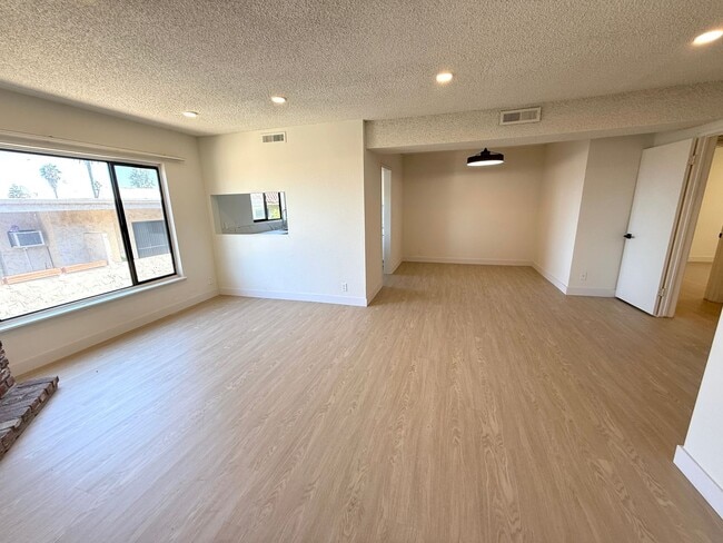 Building Photo - 1444 Centinela Ave