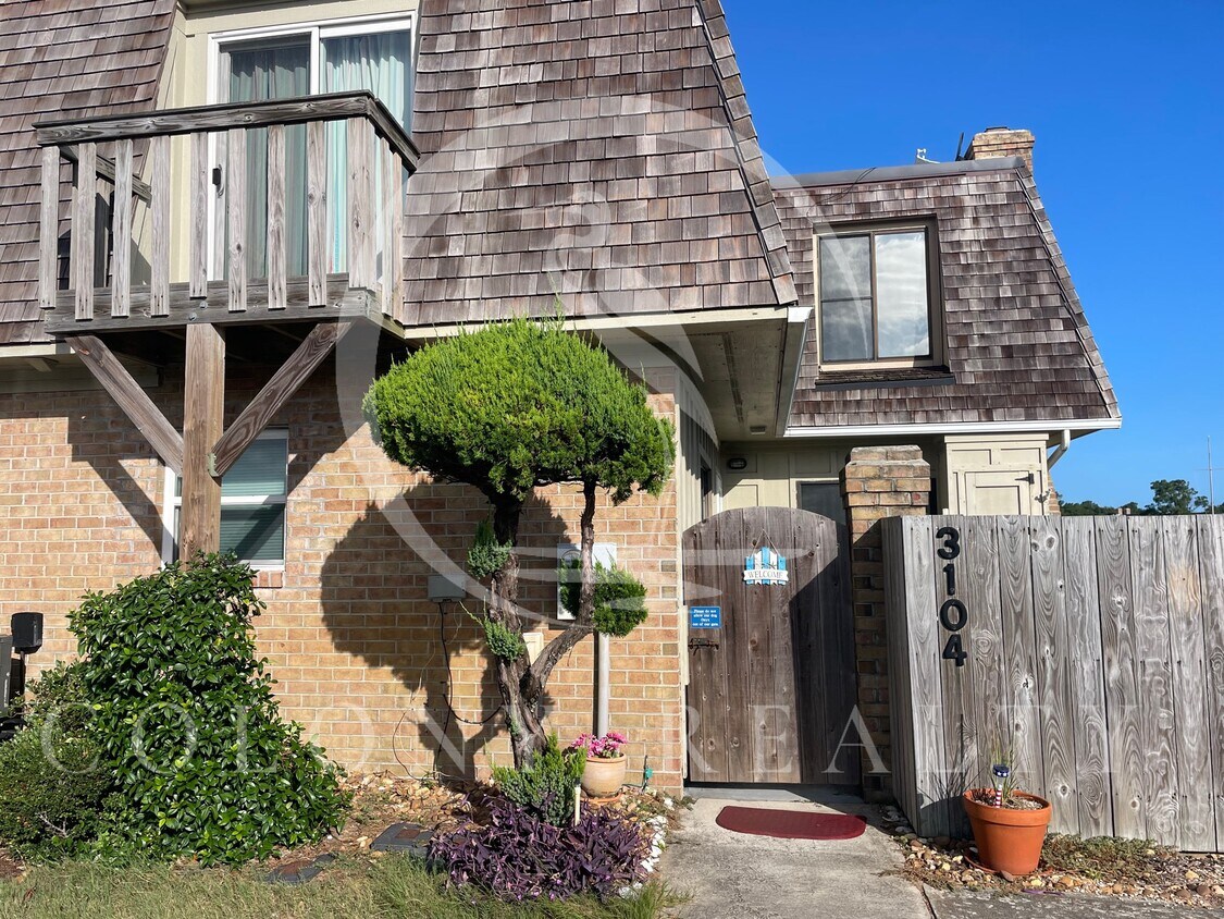 3104 Coral Reef Ct, Kitty Hawk, NC 27949 Townhome Rentals in Kitty