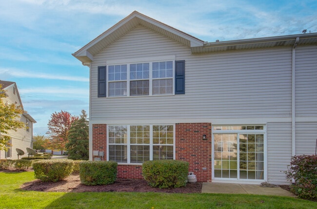 Building Photo - 355 Grape Vine Trail