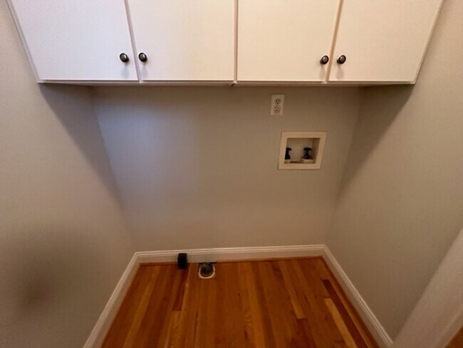 Foto del edificio - Stunning Townhome - Irving Park