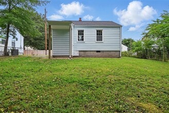 Building Photo - 862 Apperson St