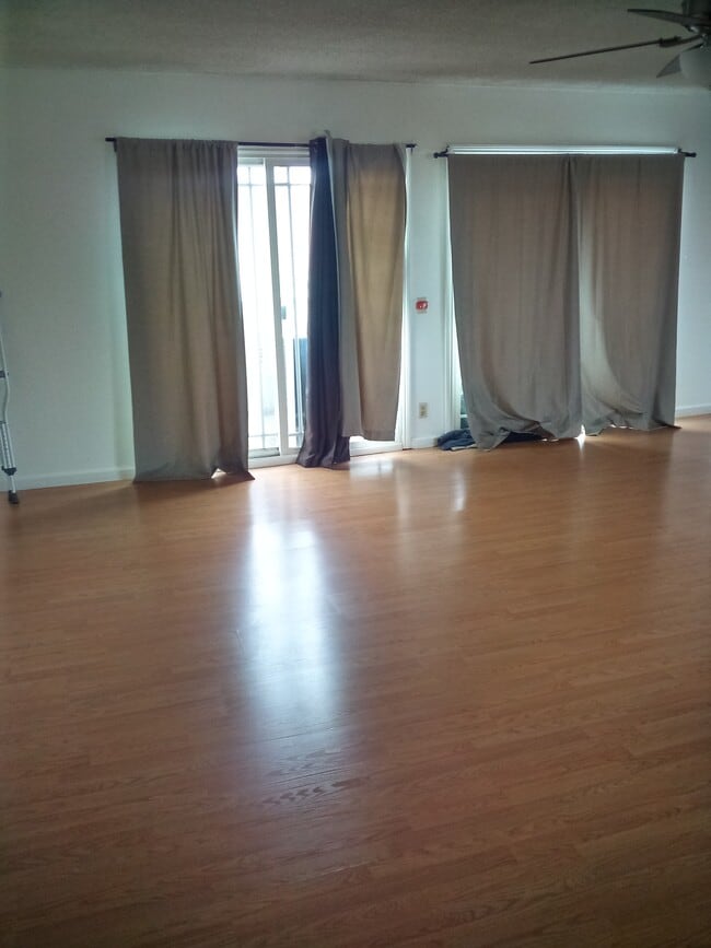 Foto del edificio - 1309 Winterwood Ln