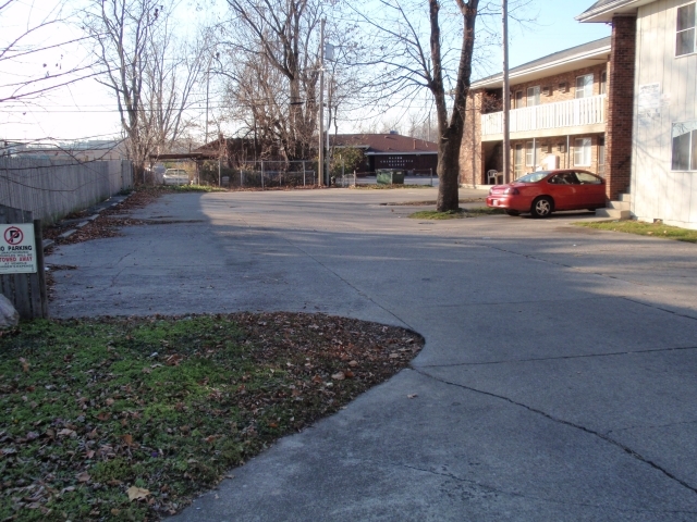 Building Photo - 1343 N Gulick Ave