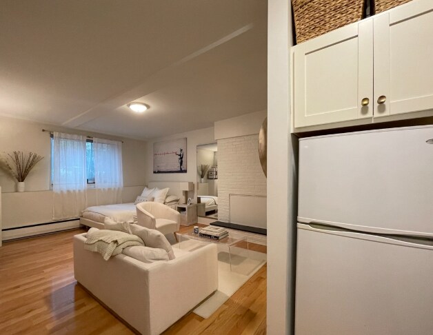 *Pictures are representative samples of the advertised unit. In some cases, the actual units you tou - 192 Beacon St