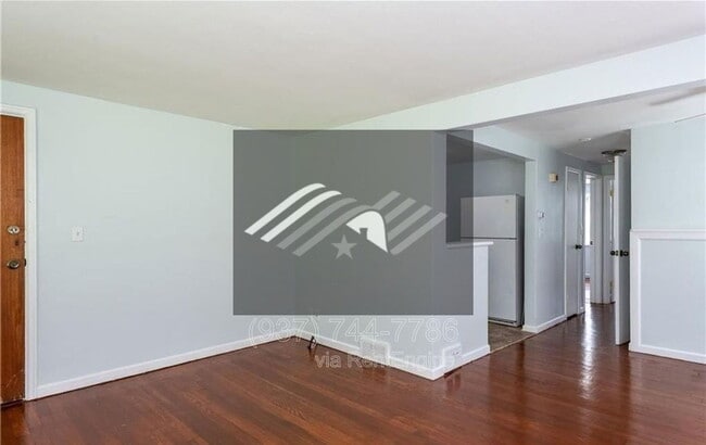 Building Photo - 4278 Catalpa Dr.