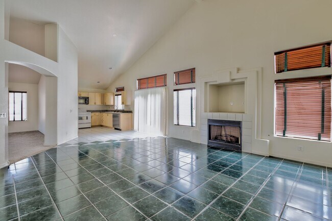 Foto del edificio - 7891 Macklin St