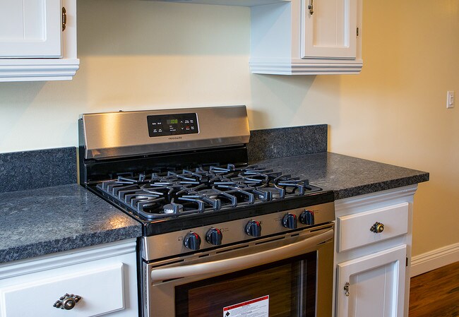 Building Photo - 7900 Shoshone Ave