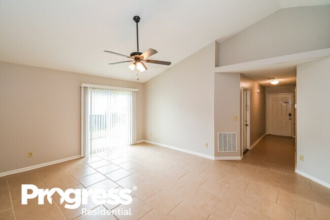 Foto del edificio - 1863 Sheraton Lakes Cir